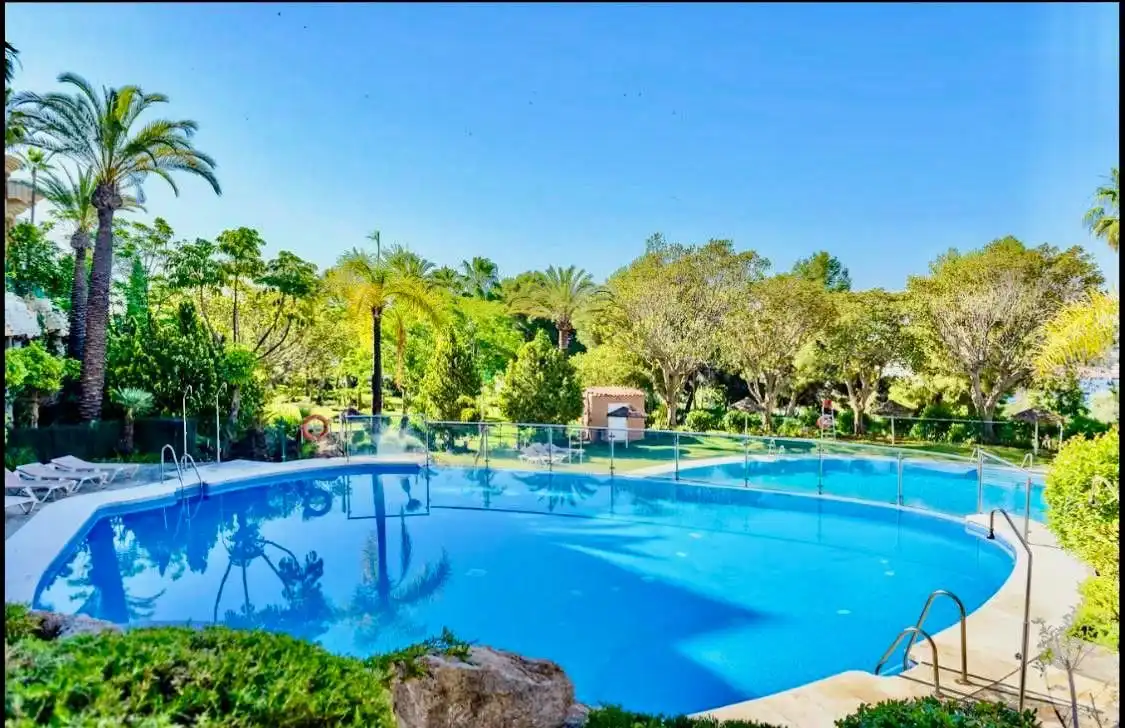 Piso con piscina en alquiler en Nueva Andalucía, imagen 32