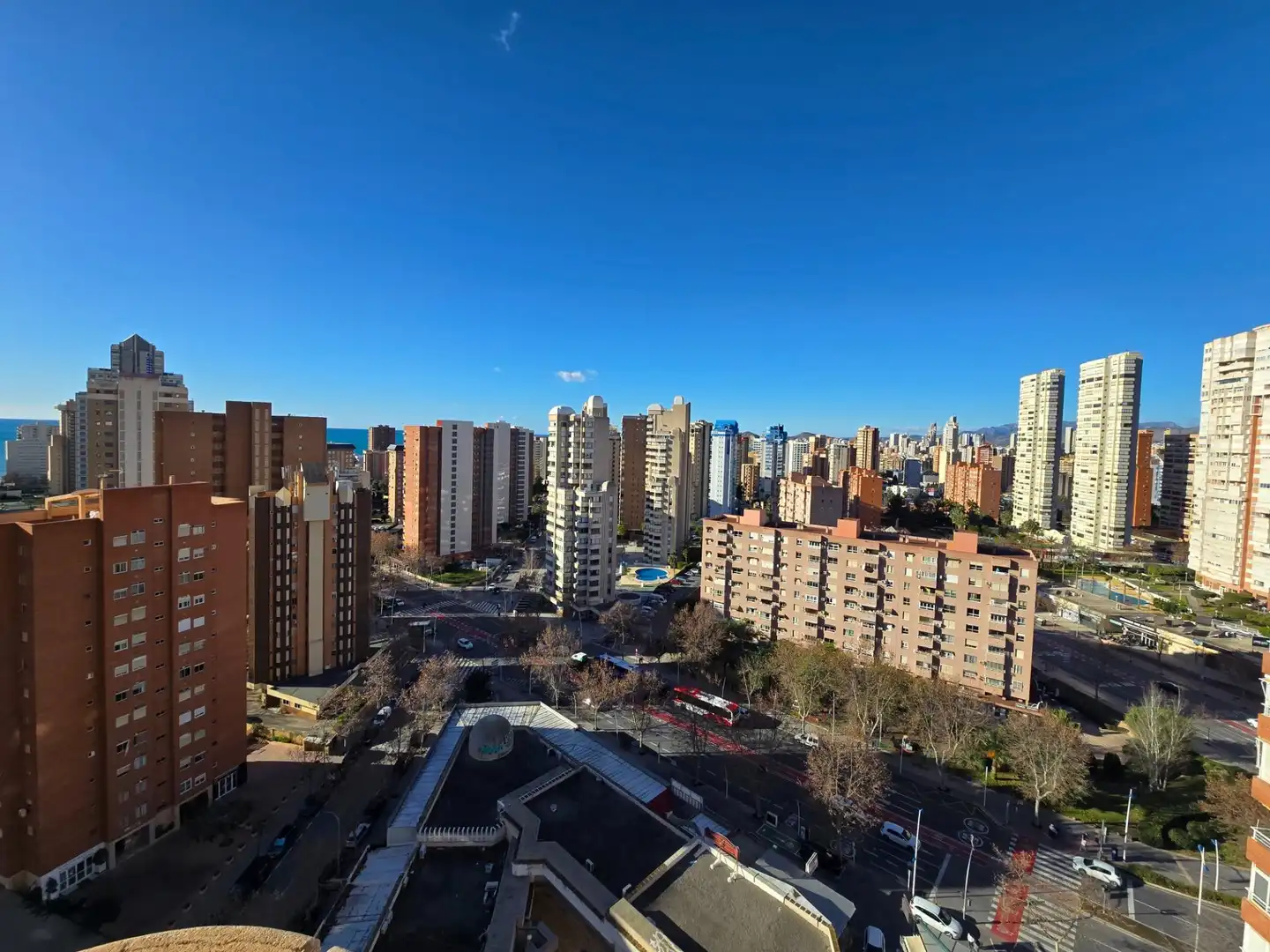 Vista exterior de Apartamento en venta en Benidorm con Amueblado y Piscina comunitaria