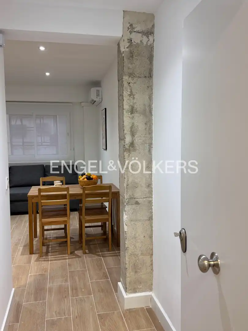 Flat for rent in Carrer de Victòria Kent, Zona Concordia
