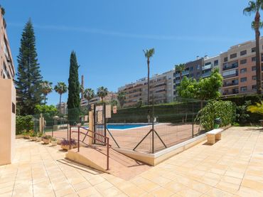 Pis amb piscina en venda a Avenida SOR TERESA PRAT (CARRIL DE LA CHUPA) 63