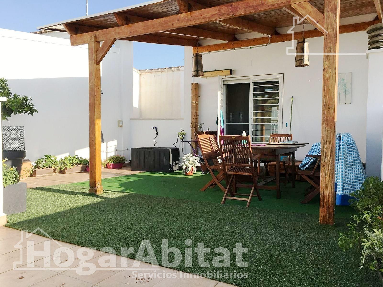 Terrassa de Casa adosada en venda en Vilamarxant amb Aire condicionat i Terrassa