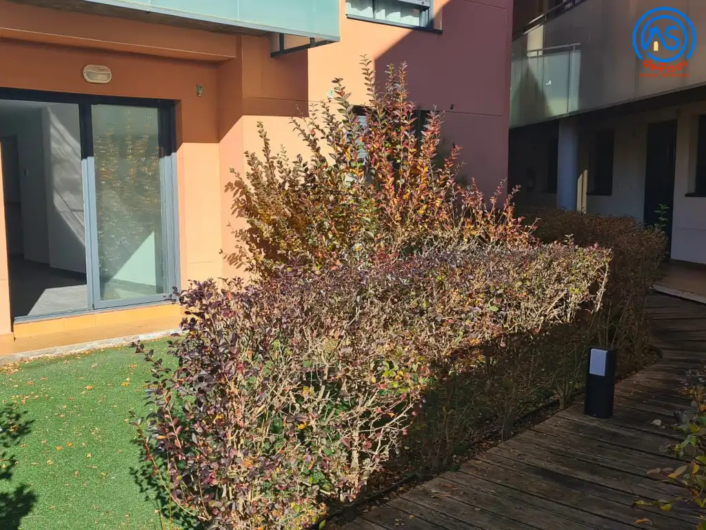 Flat for rent in Calle Ramón y Cajal, 29, Cadrete