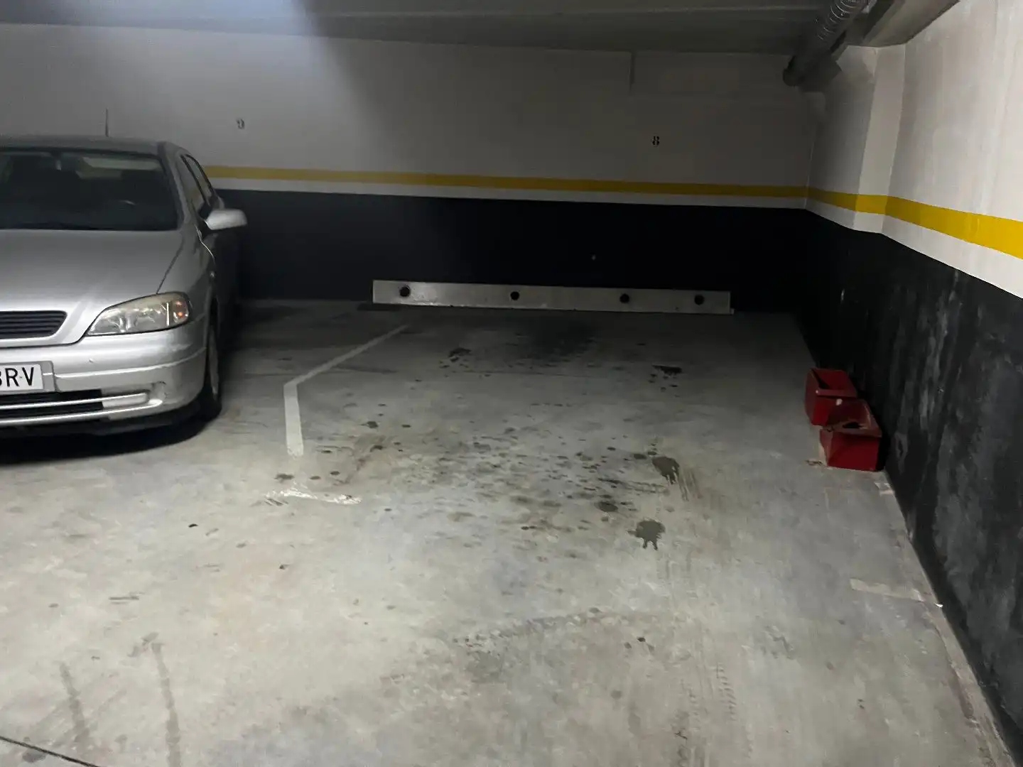 Parking of Garage for rent in Santiago de Compostela 