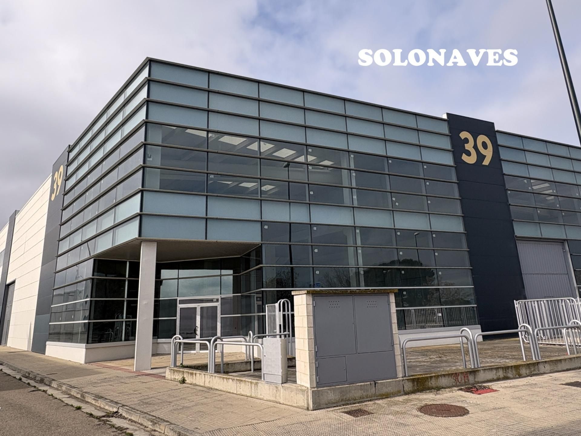 Vista exterior de Nau industrial de lloguer en  Zaragoza Capital