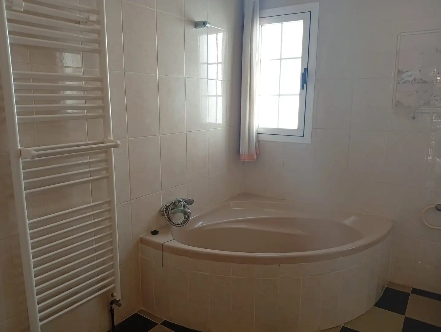 Bany de Casa o xalet en venda en Oropesa del Mar / Orpesa amb Jardí privat, Terrassa i Traster