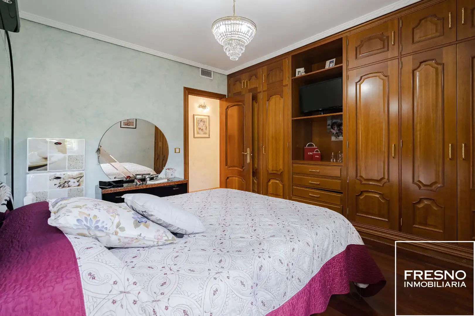 Dormitori de Casa o xalet en venda en Cobeña amb Aire condicionat, Calefacció i Jardí privat
