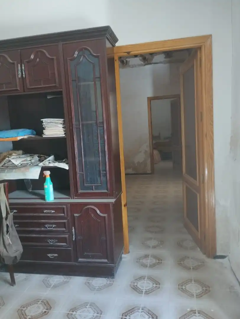 Casa con jardín en venta en Calle Campomanes 58, imagen 3