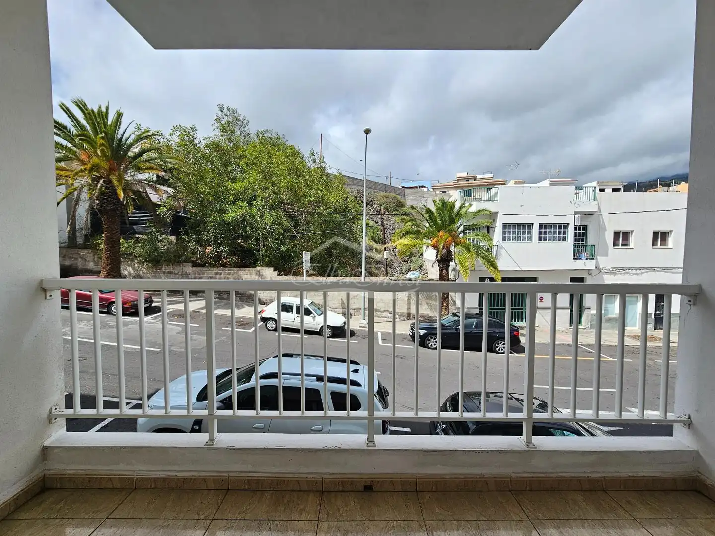 Exterior view of Flat for sale in Guía de Isora  with Terrace, Furnished and Oven