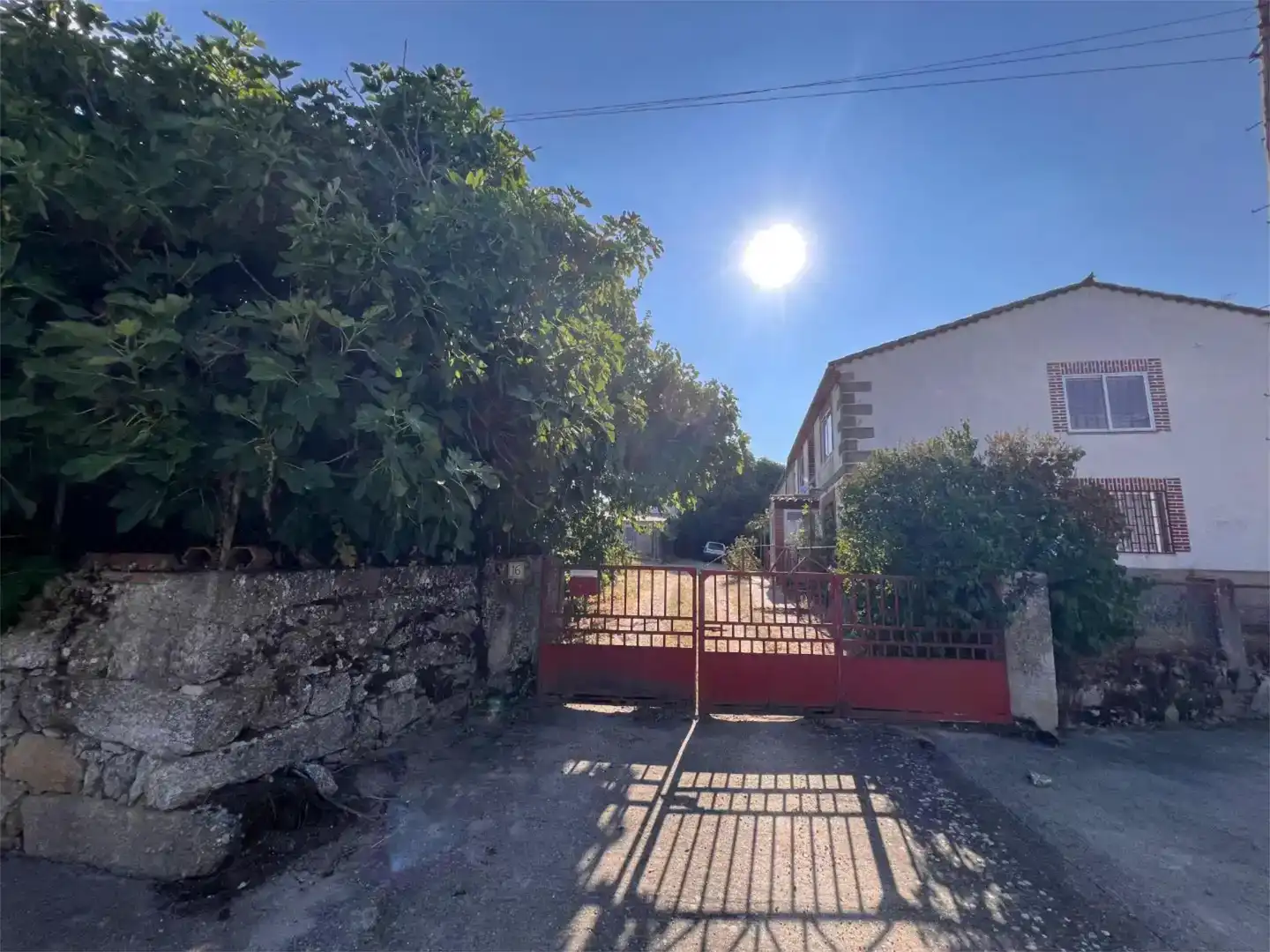 Vista exterior de Piso en venta en Moral de Sayago con Jardín privado, Trastero y Piscina