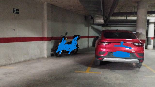 Garaje en Venta en Calle de Santo Cristo en Cabra