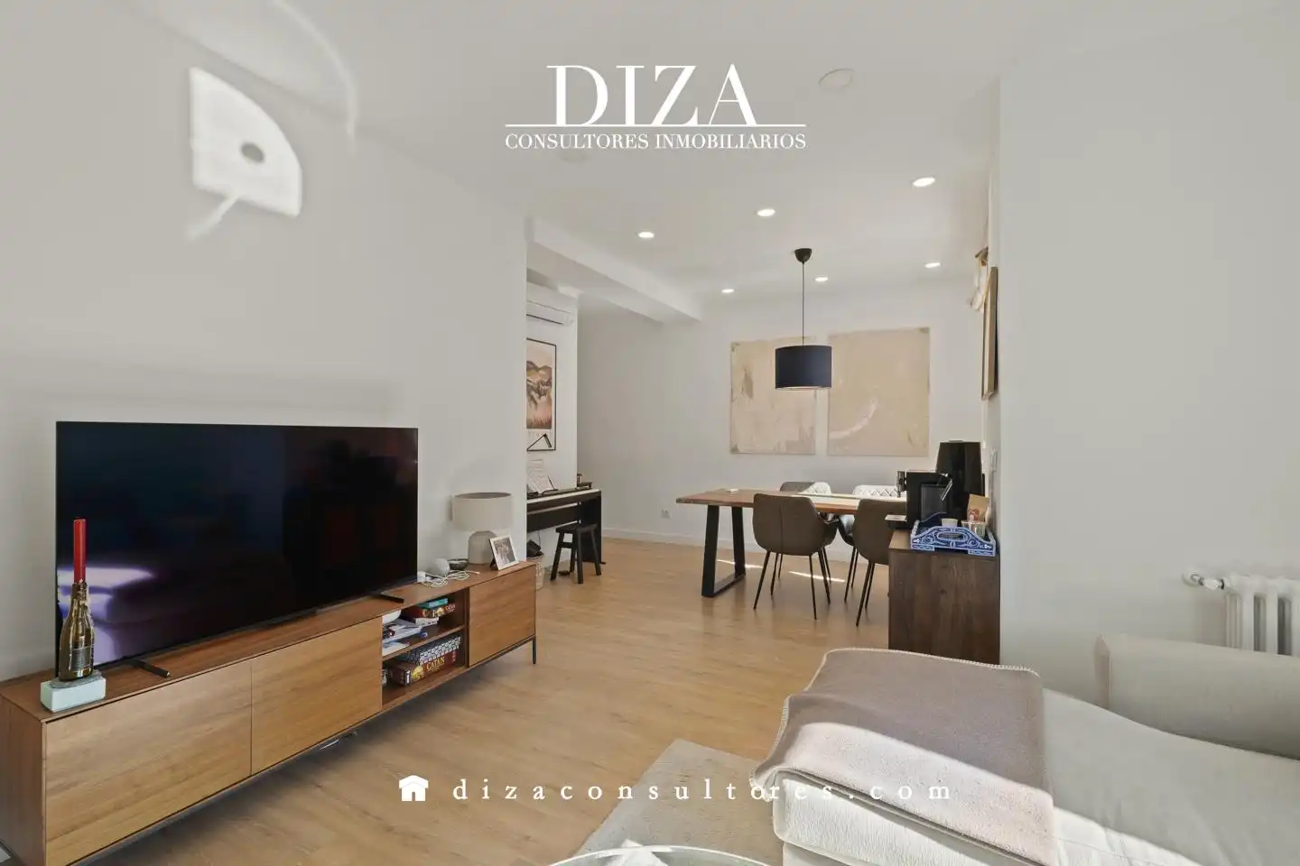 Sala de estar de Piso de alquiler en Madrid con Aire acondicionado, Calefacción y Amueblado