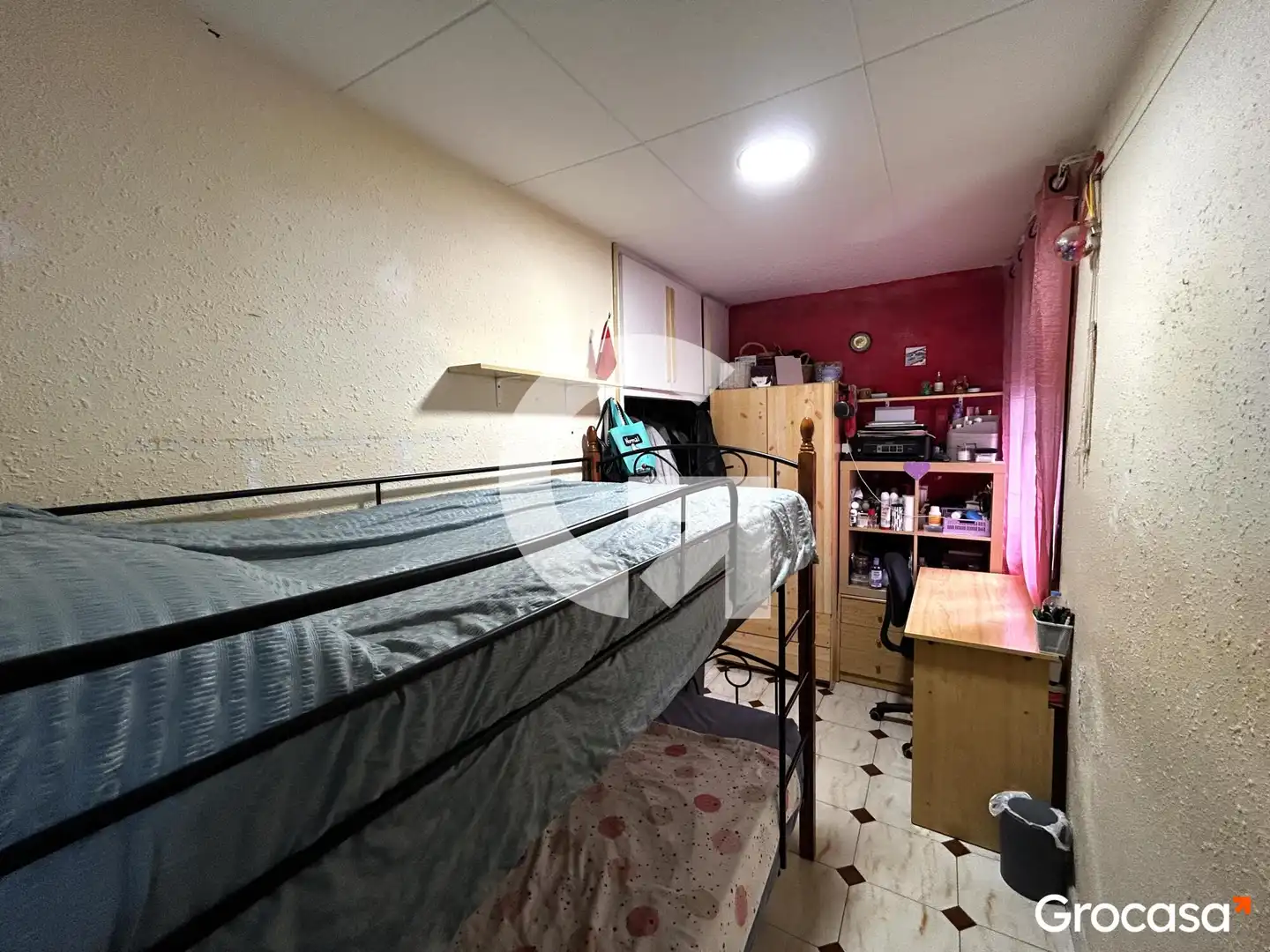 Flat for sale in Mataró  with Air Conditioner, Furnished and Oven