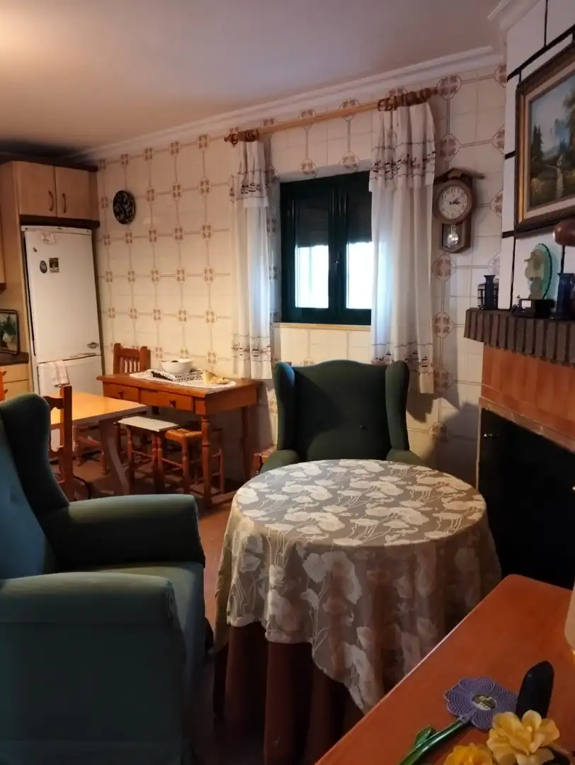 Sala d'estar de Casa o xalet en venda en Hellín amb Aire condicionat, Calefacció i Parquet