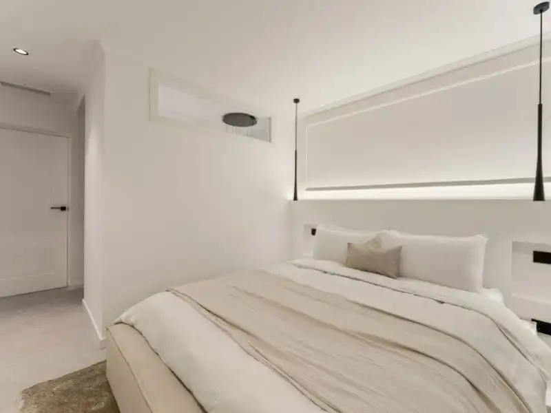 Apartamento con piscina en venta en Calle Hernán Cortés 9, imagen 13