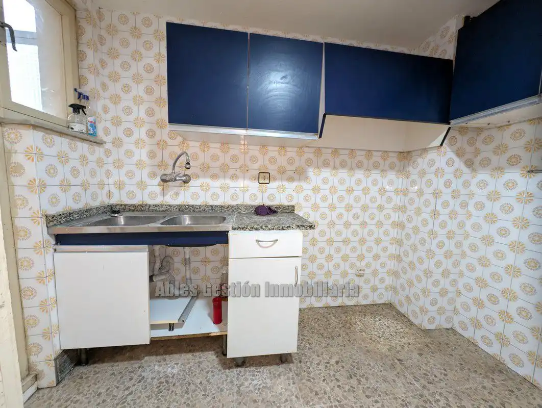 Cocina de Piso en venta en Oviedo  con Calefacción, Parquet y Terraza