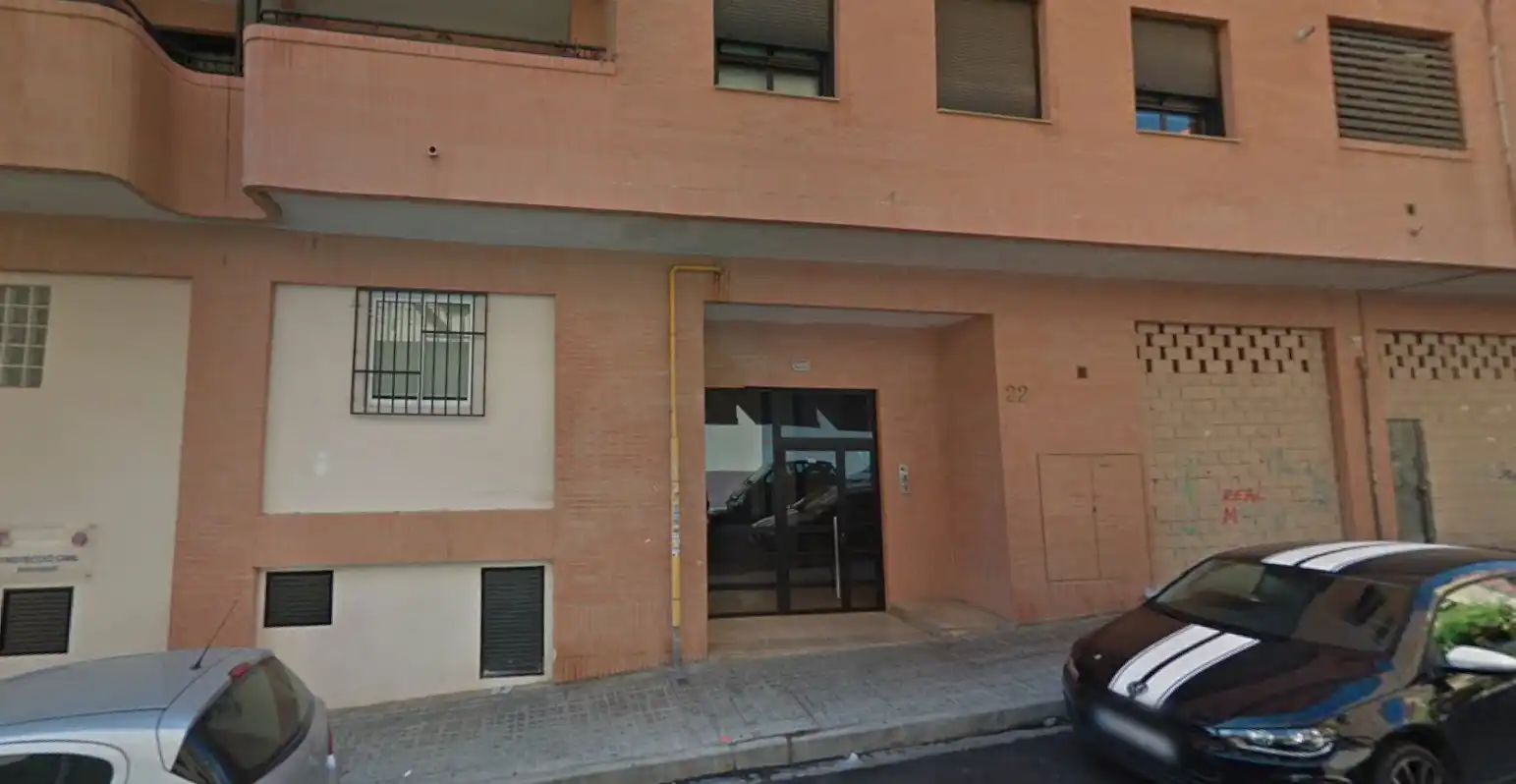 Vista exterior de Pis en venda en Burjassot