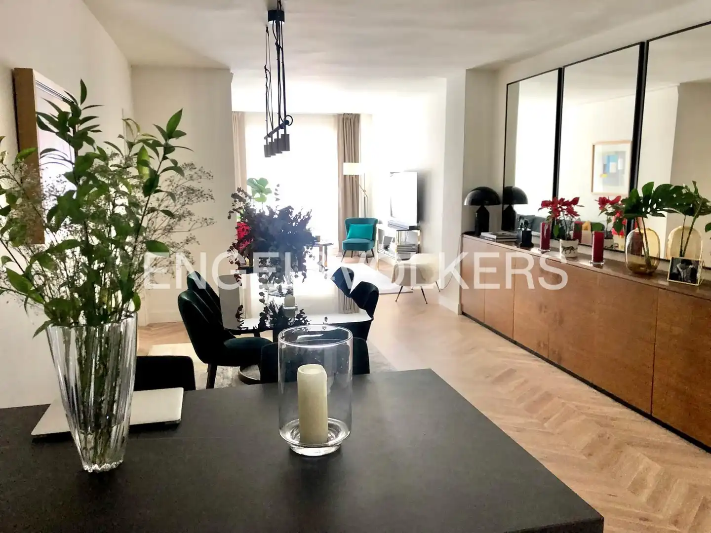 Comedor de Piso de alquiler en Madrid con Aire acondicionado, Calefacción y Parquet