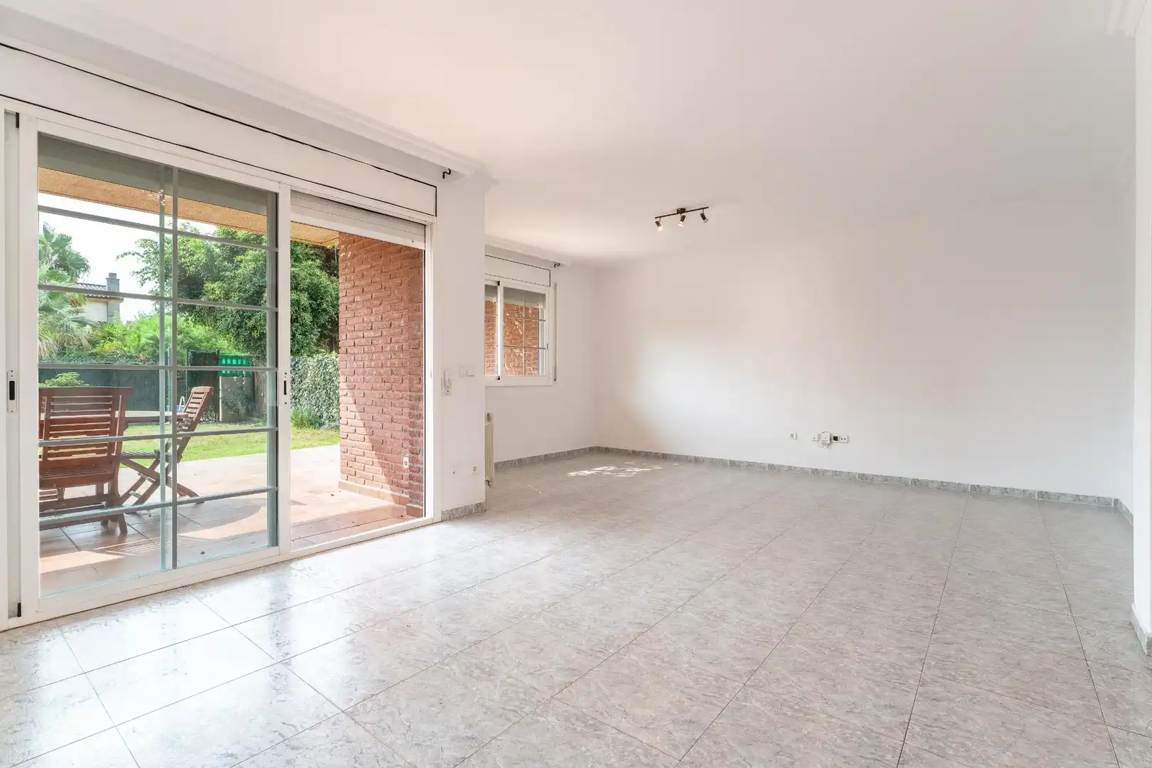 Living room of Detached homes for sale in Cambrils  with Air Conditioner, Heating and Private garden
