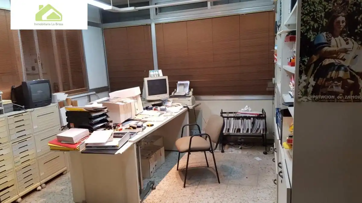 Local comercial en venda a San Lázaro, imagen 3