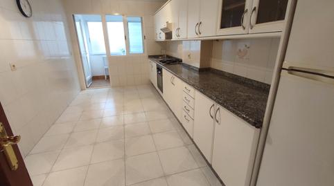 Photo 5 of Flat to rent in Rúa Falperra, Os Mallos, A Coruña Capital