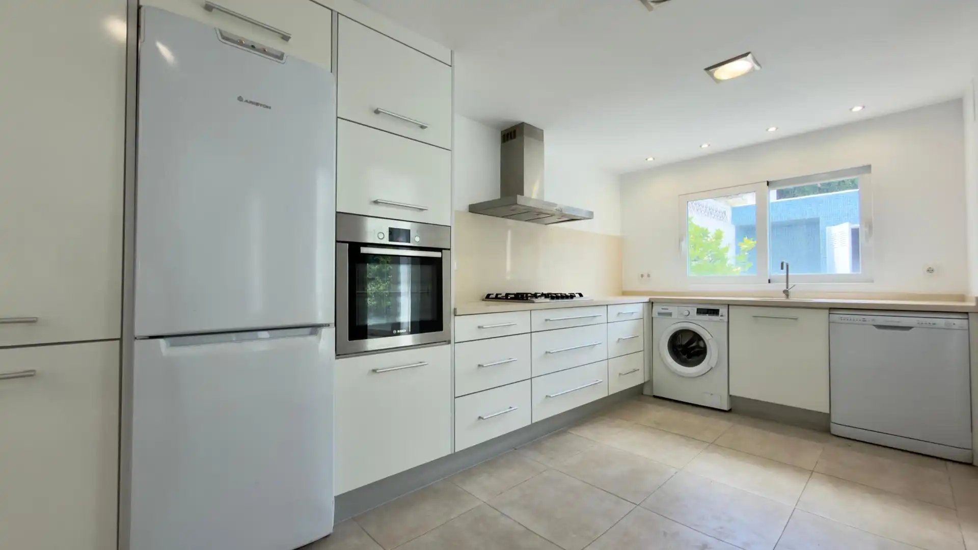 Kitchen of Detached homes for sale in L'Alfàs del Pi  with Air Conditioner, Heating and Terrace