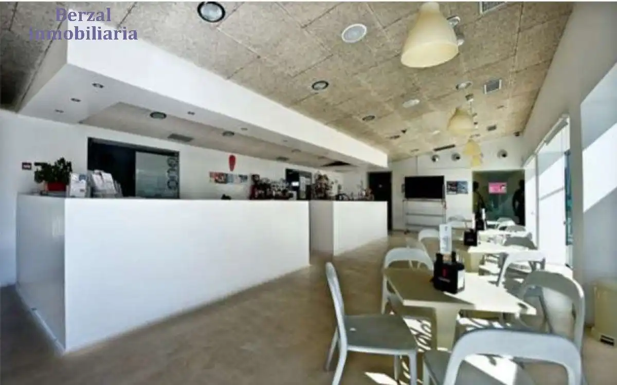 Casa o chalet en venta en  Logroño con Aire acondicionado, Calefacción y Jardín privado