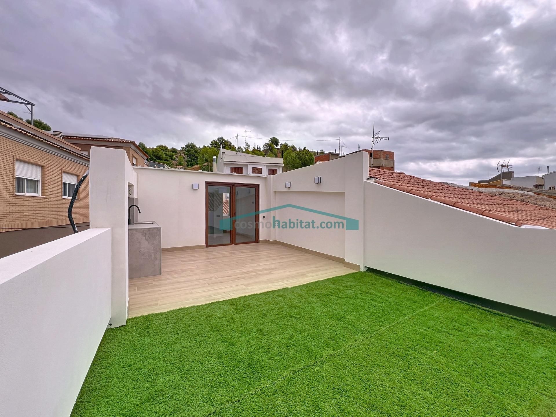 Terrasse von Einfamilien-Reihenhaus zum Verkauf in Pedralba mit Klimaanlage und Terrasse