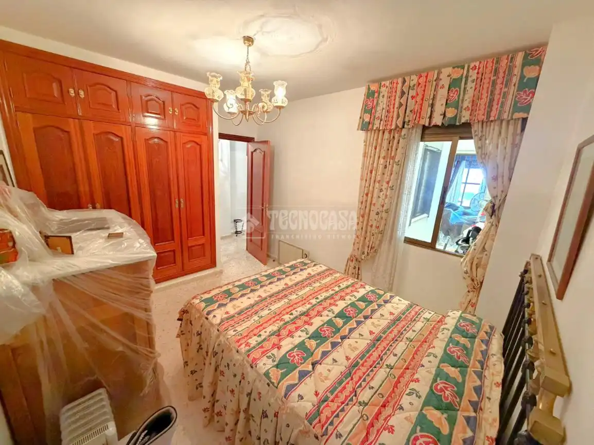 Habitación de Casa adosada en venta en La Albuera