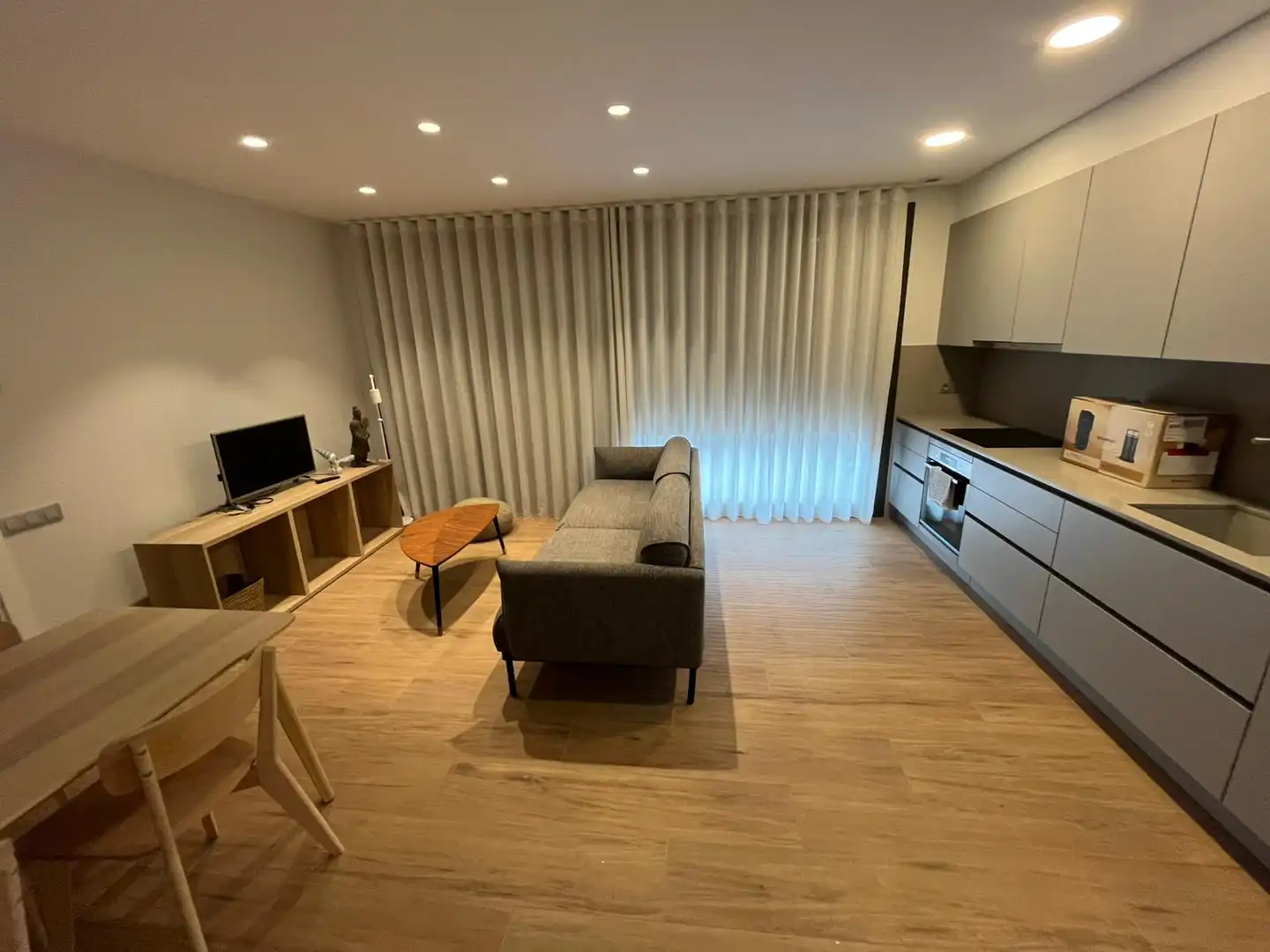 Living room of Flat for rent in Vic  with Heating, Private garden and Parquet flooring