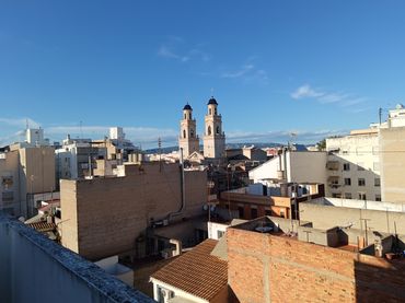 Pis amb balcó en venda a Centro