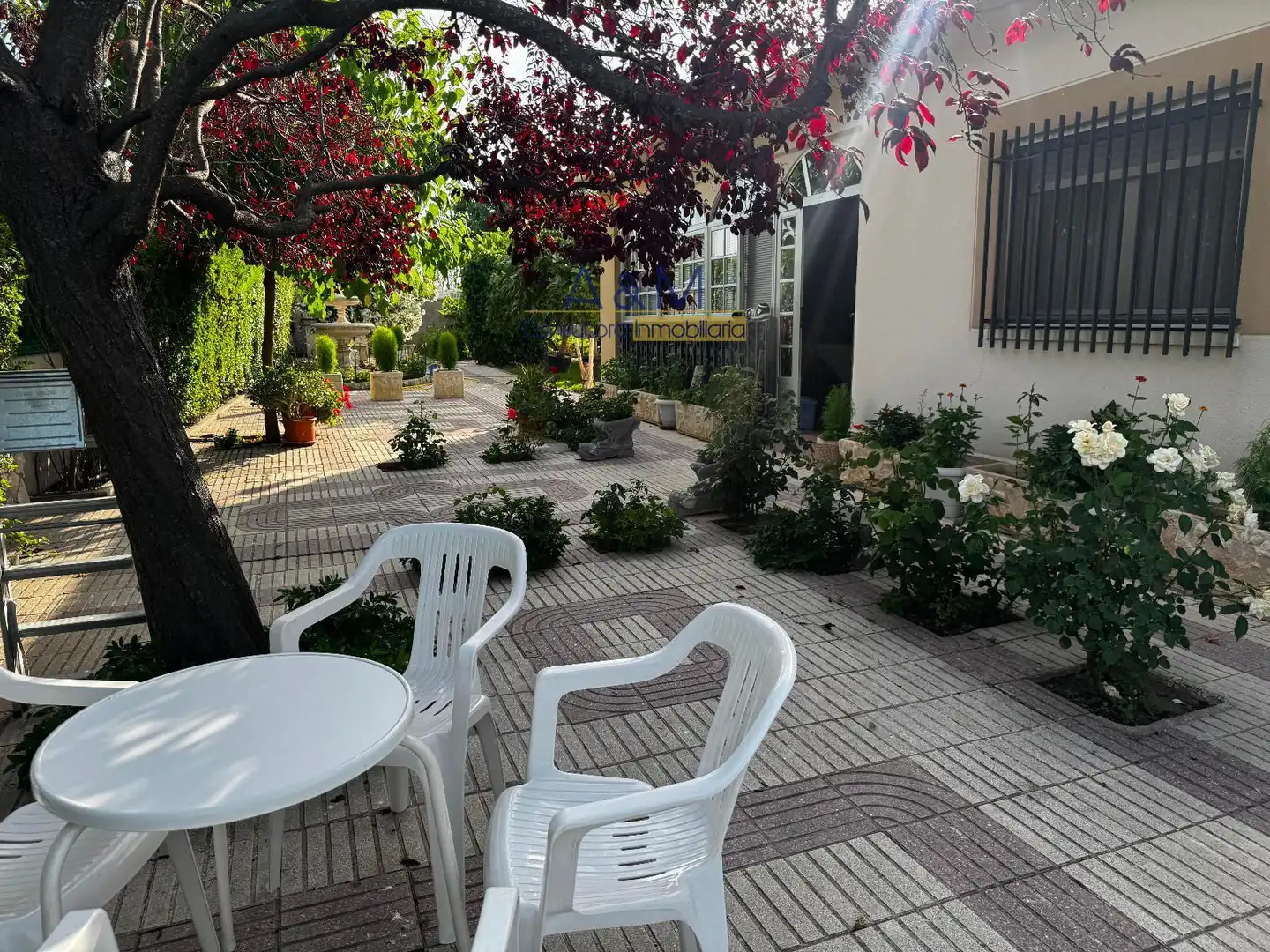 Terrassa de Casa o xalet en venda en Viana de Cega amb Piscina