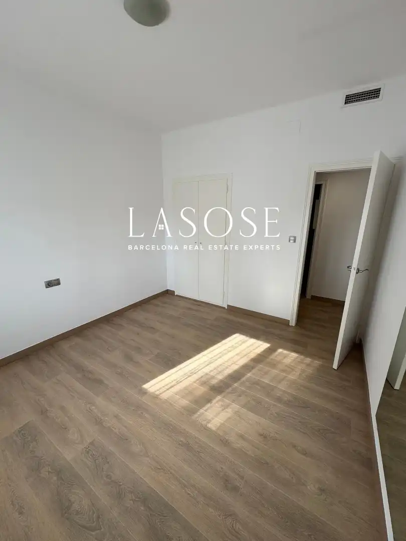 Bedroom of Houses for sale in Sitges  with Heating, Private garden and Parquet flooring