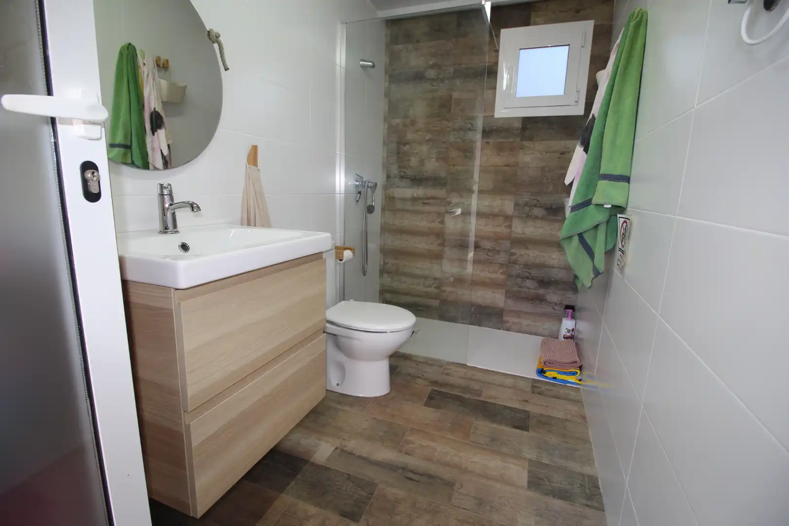 Baño de Casa o chalet en venta en Llombai con Aire acondicionado, Calefacción y Jardín privado