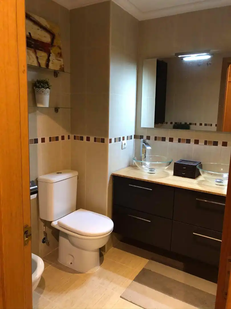 Baño de Piso en venta en Seseña con Aire acondicionado, Calefacción y Parquet