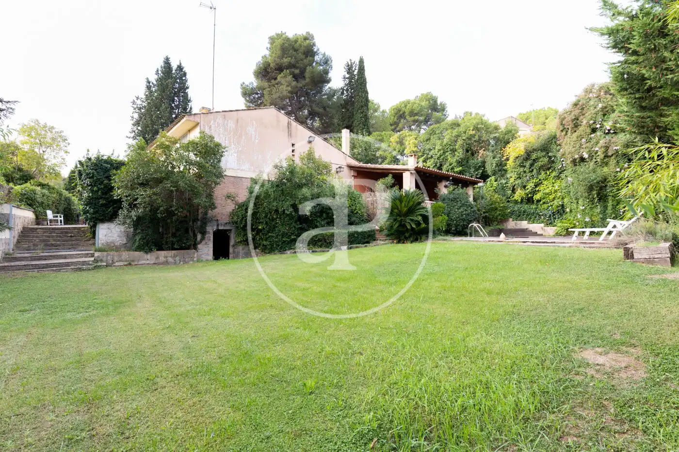 Jardín de Casa o chalet en venta en Cerdanyola del Vallès con Aire acondicionado, Calefacción y Jardín privado