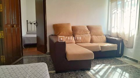 Foto 4 de Apartament de lloguer a R33, Residencial Jardín Botánico, Málaga Capital