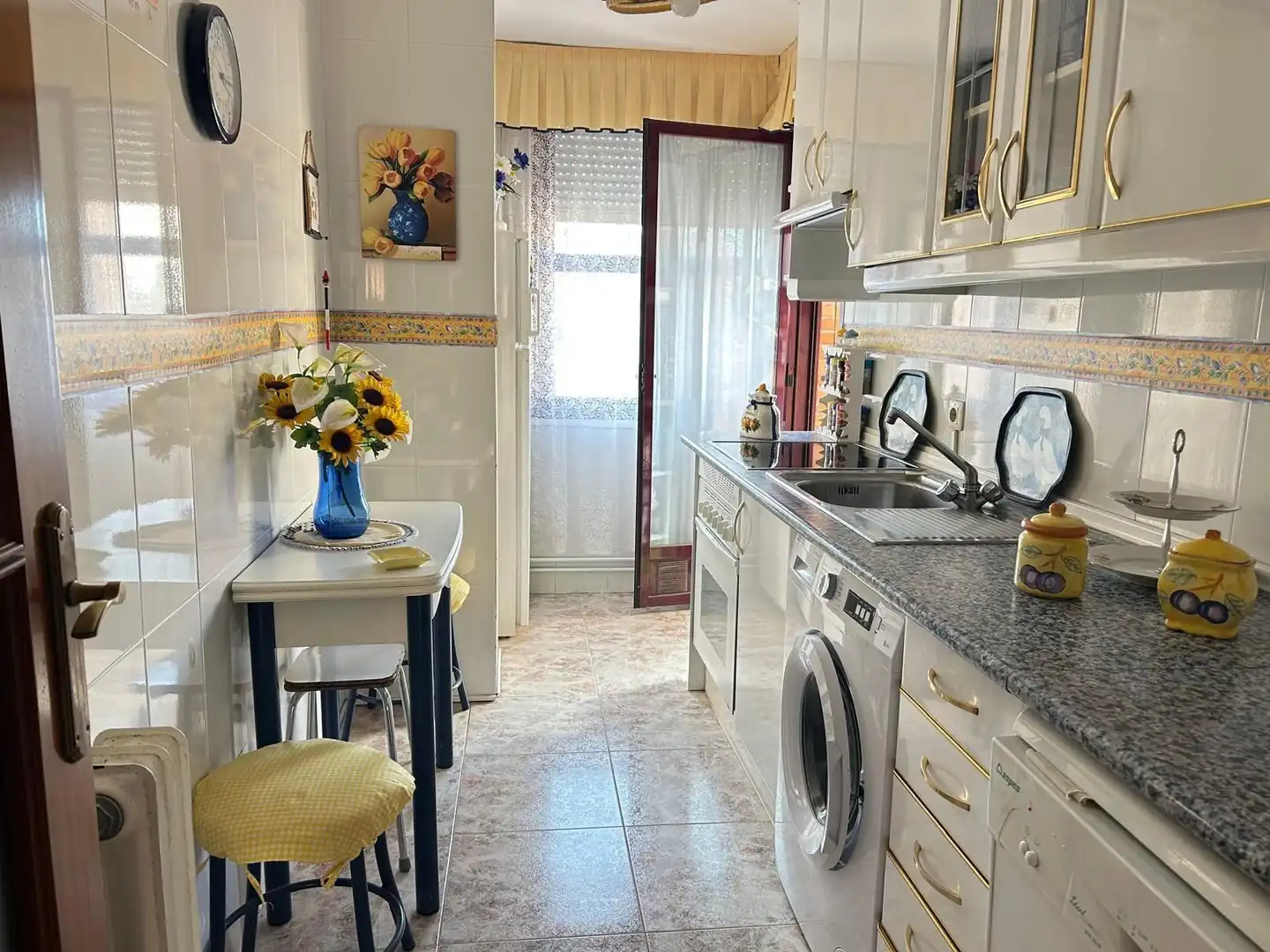 Kitchen of Flat for sale in Ciempozuelos  with Air Conditioner, Heating and Storage room