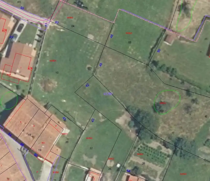 Residential land for sale in Ruente