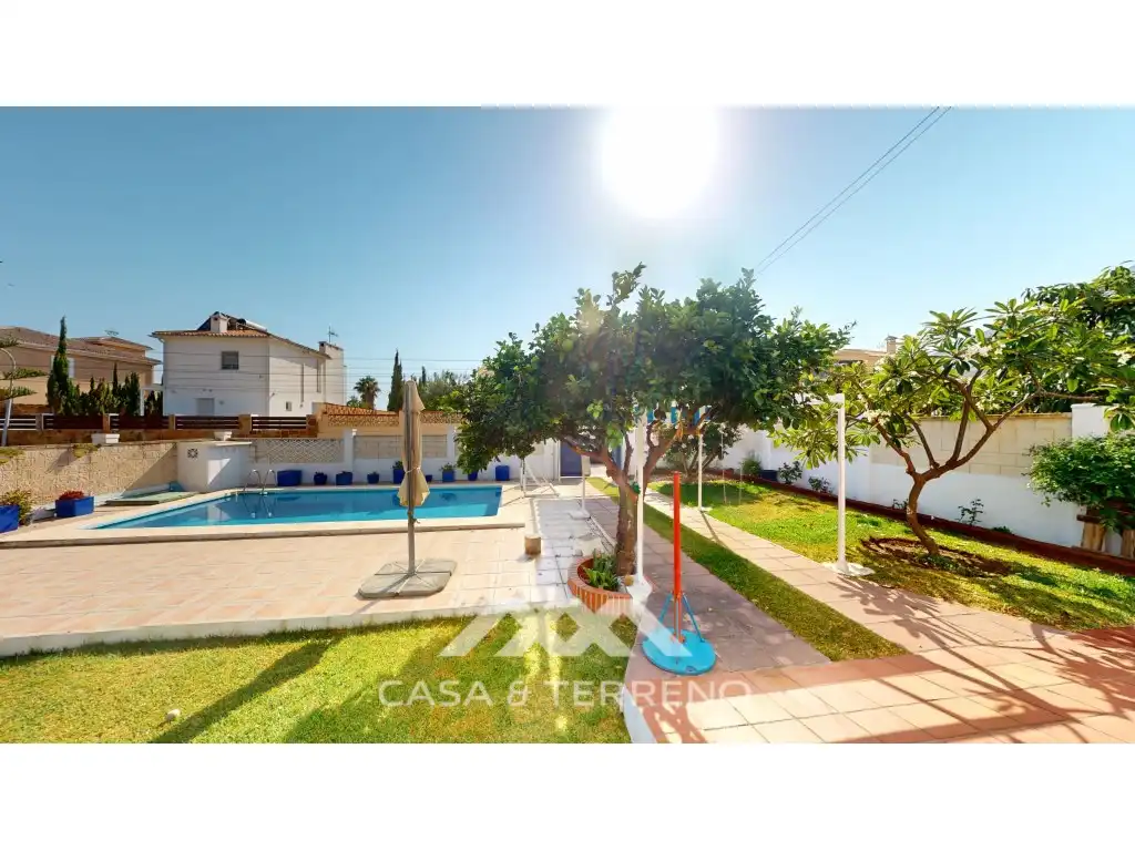 Detached house with terrace for sale in Calle Almadrabas (El Cañuelo), imagen 38