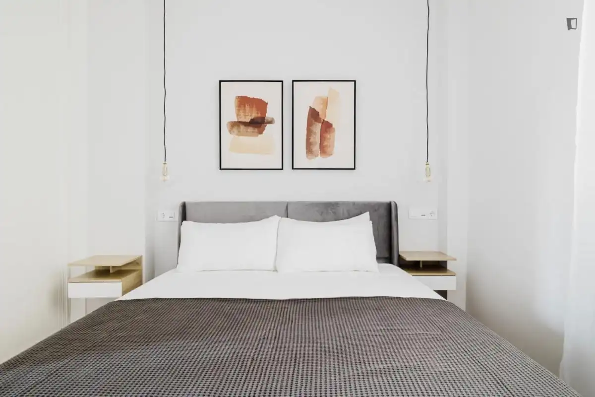 Habitación de Apartamento de alquiler en Madrid con Aire acondicionado, Calefacción y Amueblado
