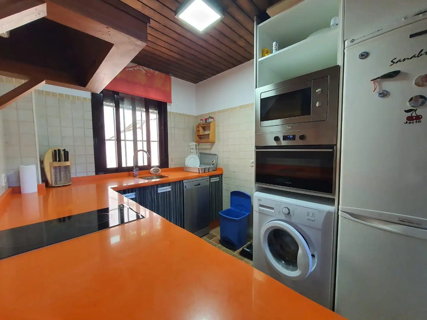 Cocina de Casa o chalet en venta en Chipiona con Aire acondicionado, Jardín privado y Terraza