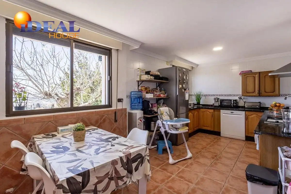 House with garden for sale in Barrio de la Vega, imagen 3
