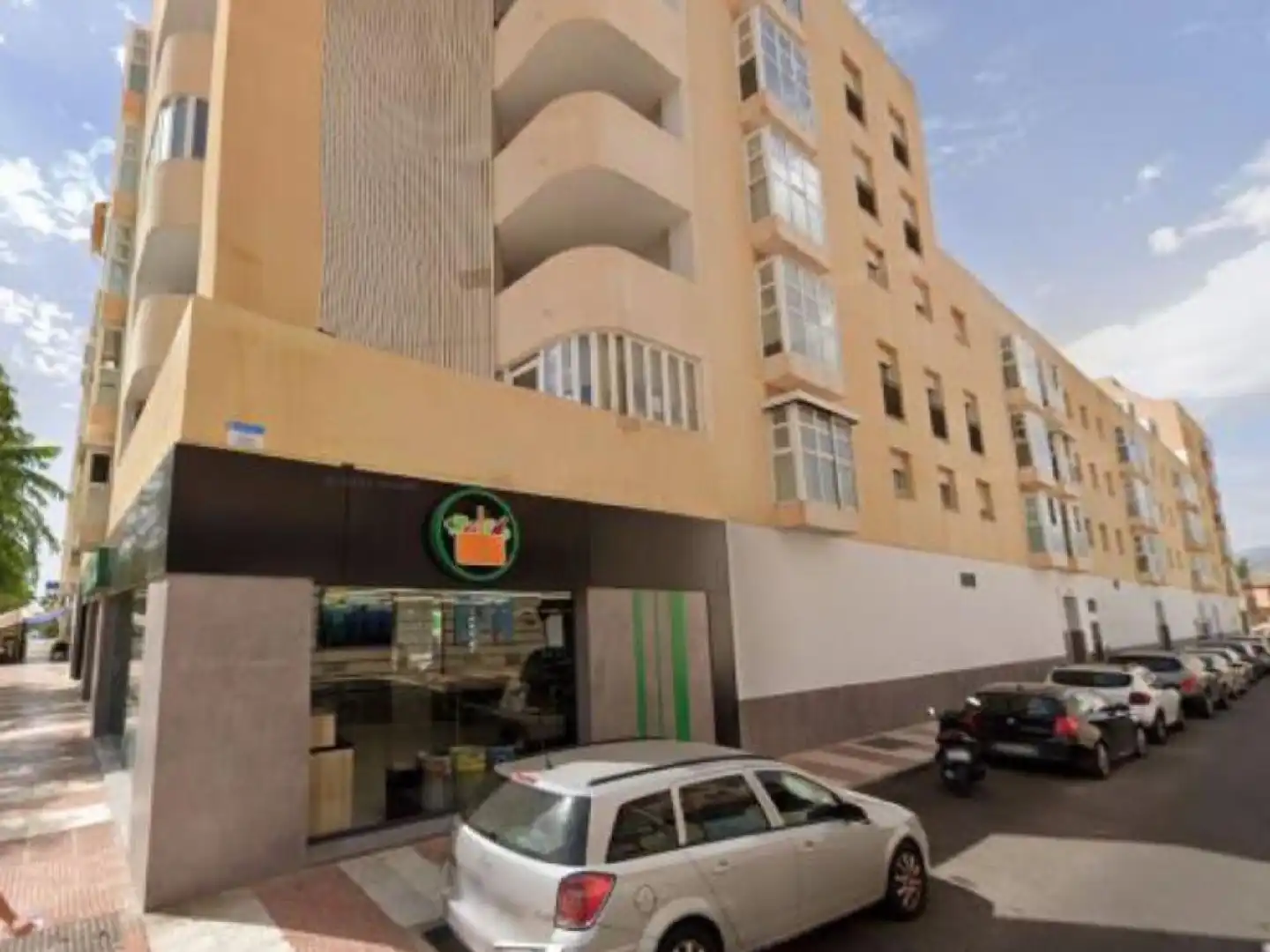 Vista exterior de Piso en venta en Roquetas de Mar