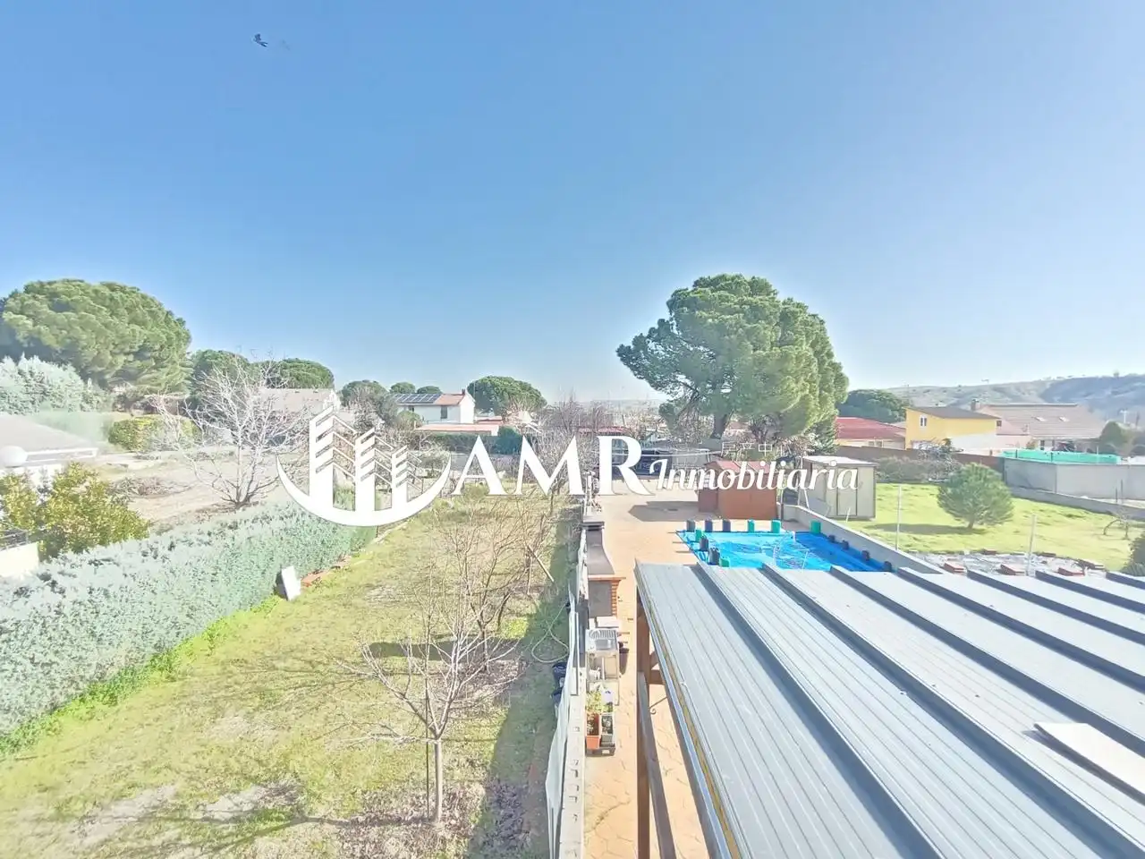 Vista exterior de Casa o chalet en venta en El Viso de San Juan con Calefacción, Jardín privado y Trastero