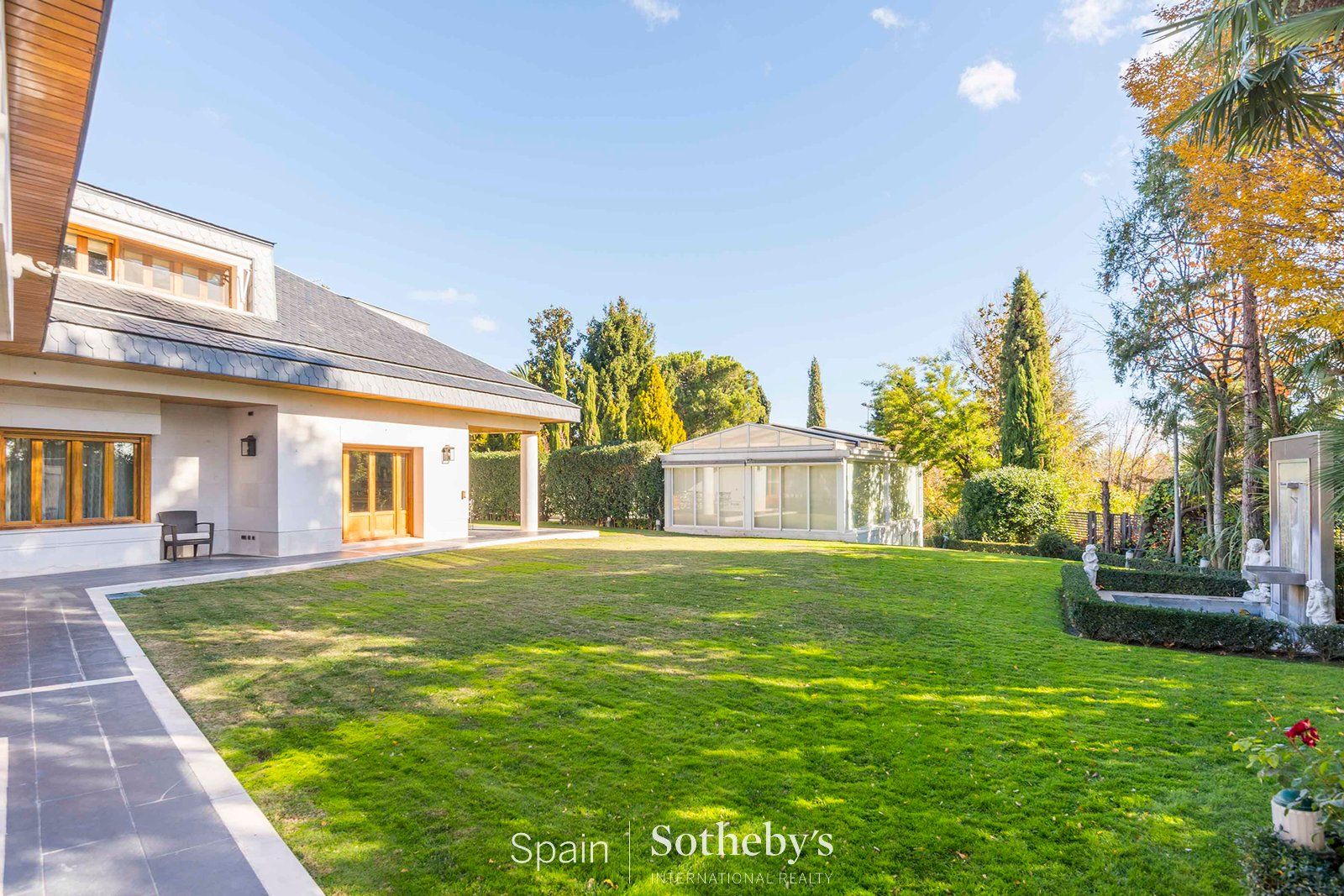 Jardín de Casa o chalet en venta en  Madrid Capital con Calefacción, Jardín privado y Terraza