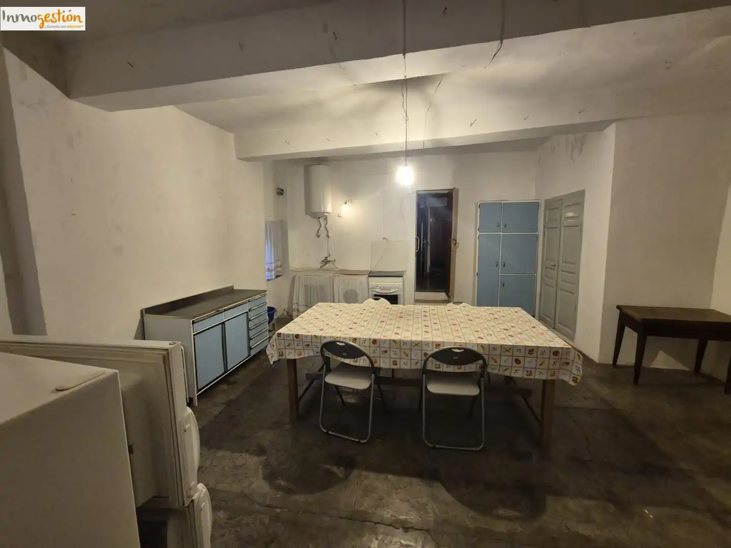 Cuina de Casa o xalet en venda en Valdestillas