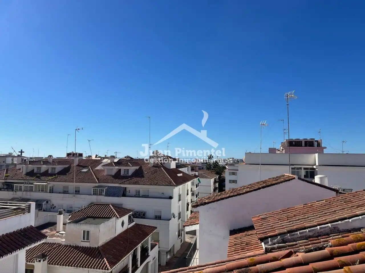 Vista exterior de Casa o chalet en venta en Estepona con Terraza