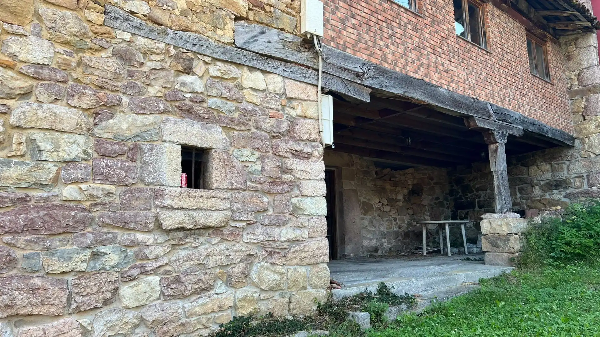 Exterior view of Houses for sale in Ponga