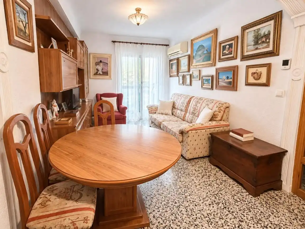 Flat with terrace for sale in Florida - Ciudad de Asís, imagen 4