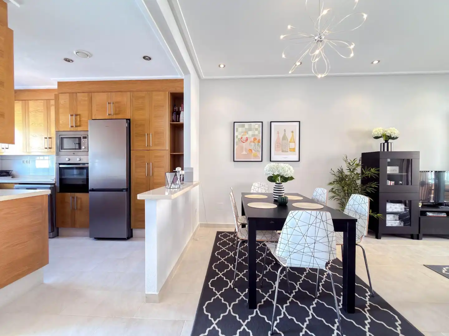 Menjador de Apartament en venda en Orihuela amb Aire condicionat, Jardí privat i Terrassa